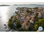 Apartmaji Males - ibenik Hrvaka