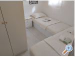 Appartement by the sea with a seaview - ibenik Kroatien
