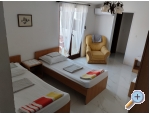 Appartement by the sea with a seaview - ibenik Kroatien