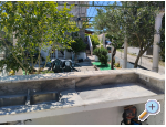 Appartement by the sea with a seaview - ibenik Kroatien
