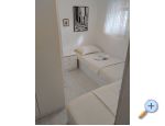 Apartma by the sea with a seaview - ibenik Hrvaka