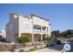 Apartmaji Sharo - ibenik Hrvaka