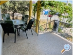 Beach Dm - ibenik Chorvatsko