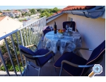 Beach Dm - ibenik Chorvatsko