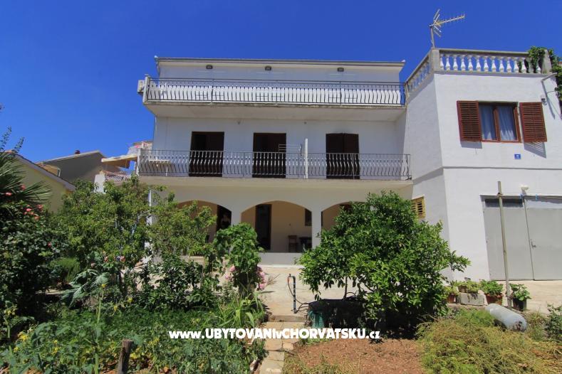 Brodarica beach house – Ferienwohnung Sibenik, Kroatien – Foto 1