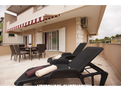 afi Appartements - ibenik Croatie