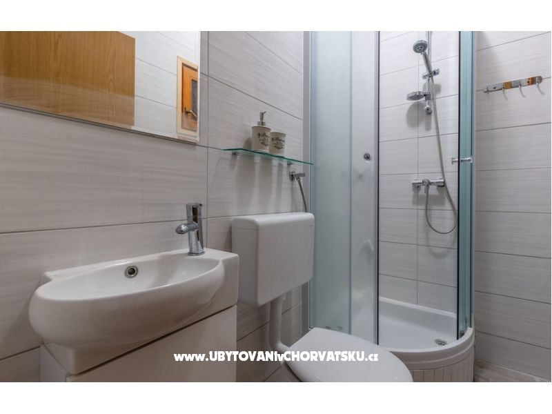 Viila Lino  – Ferienwohnung Solin, Kroatien – Foto 10