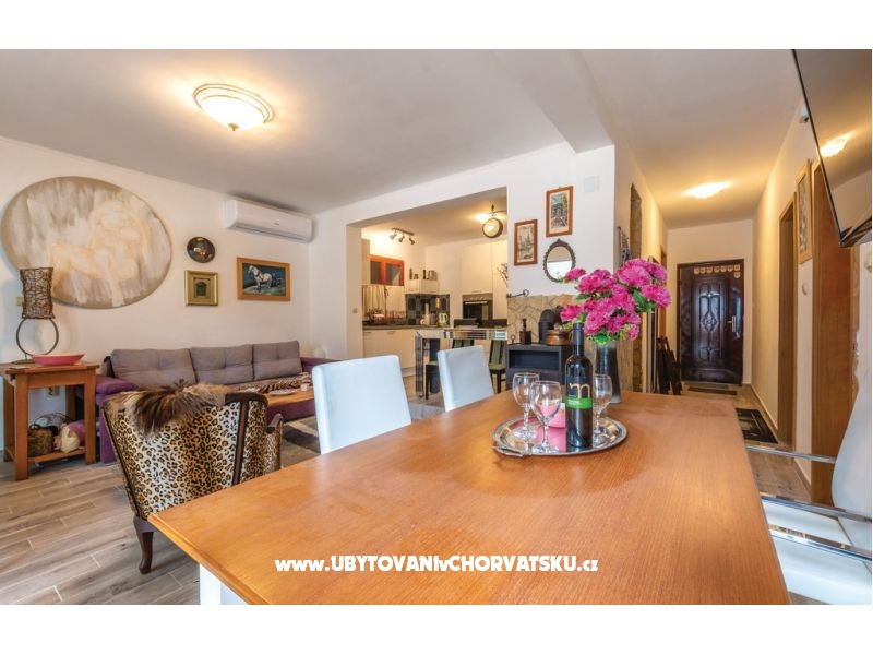 Viila Lino  – Ferienwohnung Solin, Kroatien – Foto 7