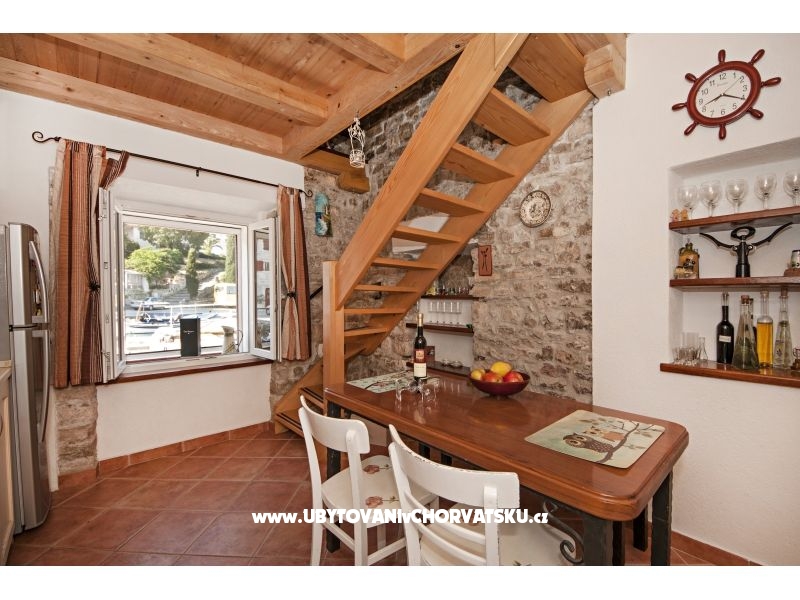 Apartment Jele – Ferienwohnung Insel Solta, Kroatien – Foto 2