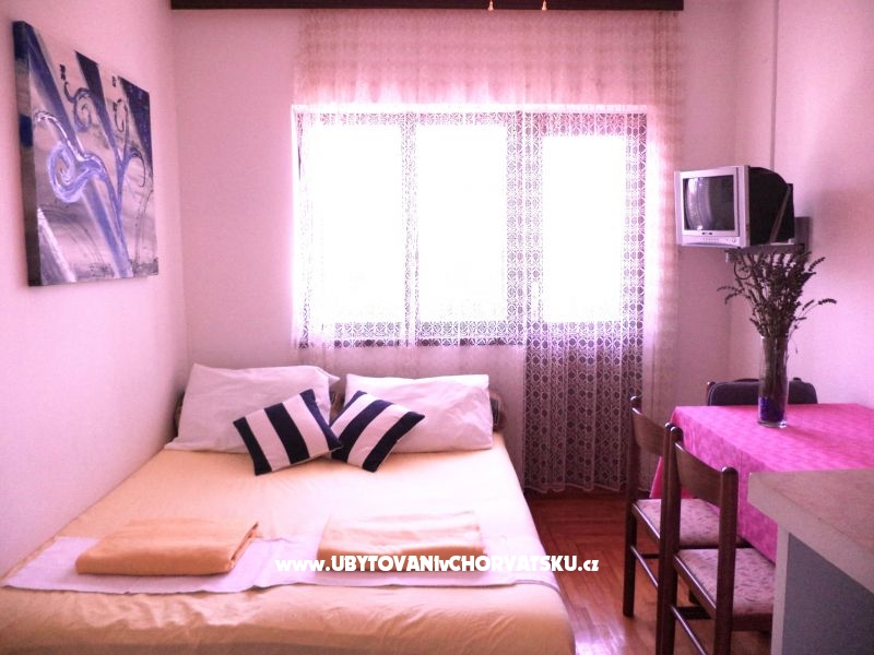 Appartements Blagaić Zlatko – Ferienwohnung Insel Solta, Kroatien – Foto 5