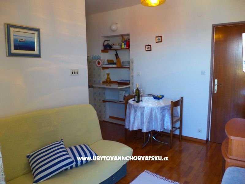 Appartements Blagaić Zlatko – Ferienwohnung Insel Solta, Kroatien – Foto 9