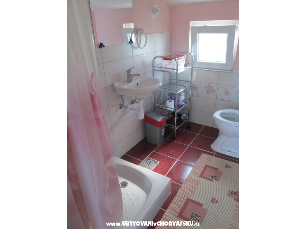 апартаменты Tiha - ostrov Šolta Хорватия