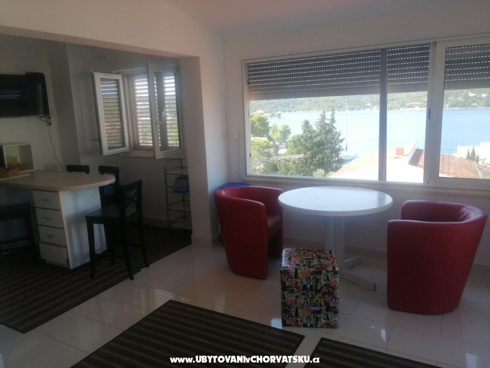 апартаменты Tiha - ostrov Šolta Хорватия