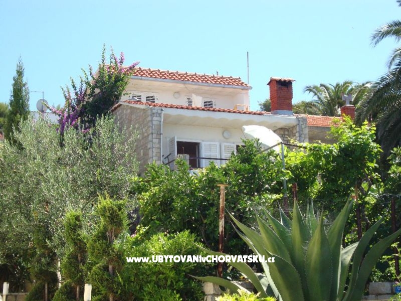 Appartements Zlatko Slobodan – Ferienwohnung Insel Solta, Kroatien – Foto 1