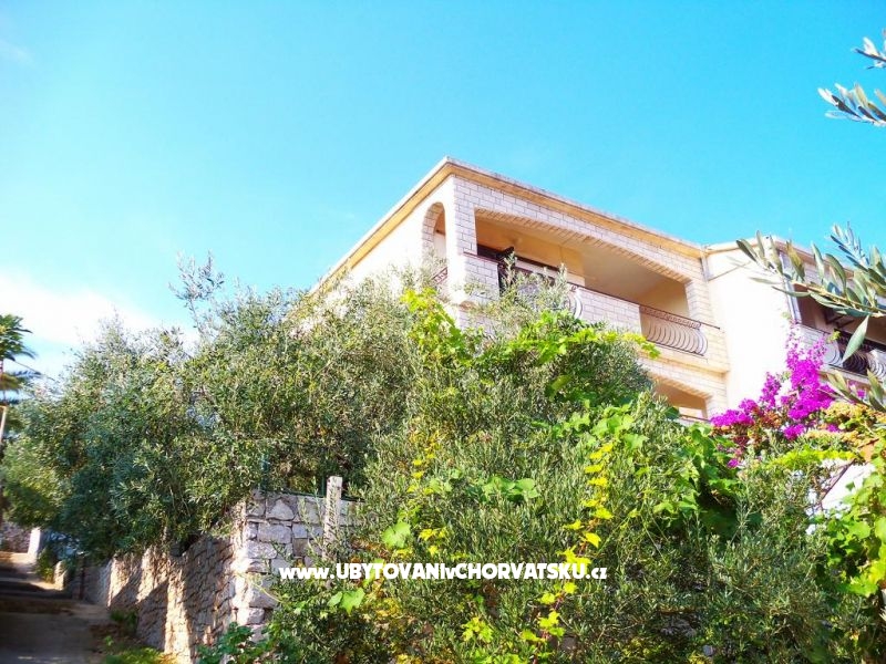 Apartmány Mario – ubytování ostrov Šolta, Chorvatsko – foto 1
