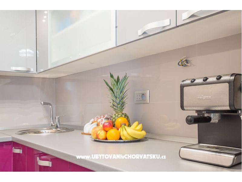 Luxury , with garden! Aenona – Ferienwohnung Split, Kroatien – Foto 8