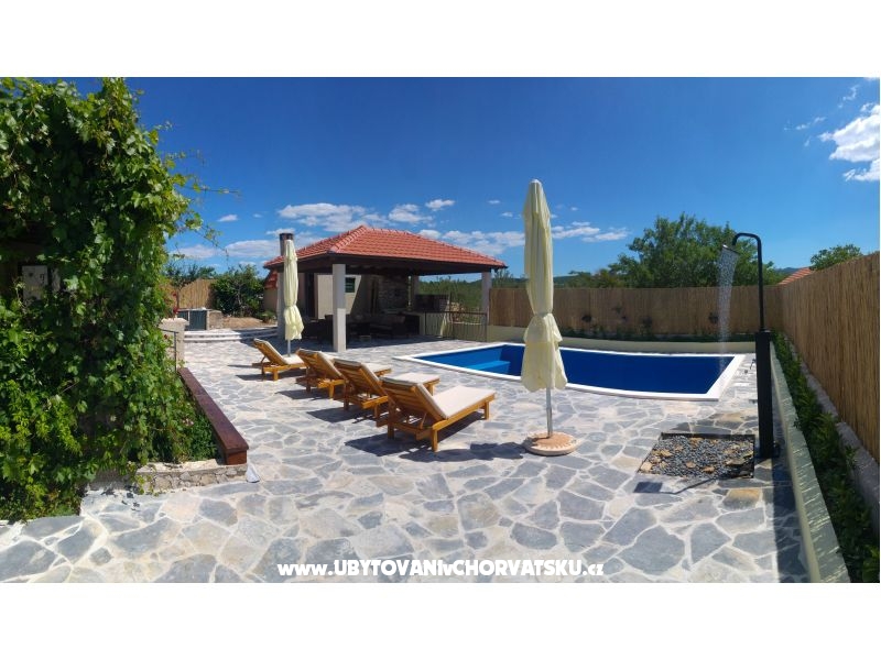 Countryside house mit Pool – Ferienwohnung Split, Kroatien – Foto 1