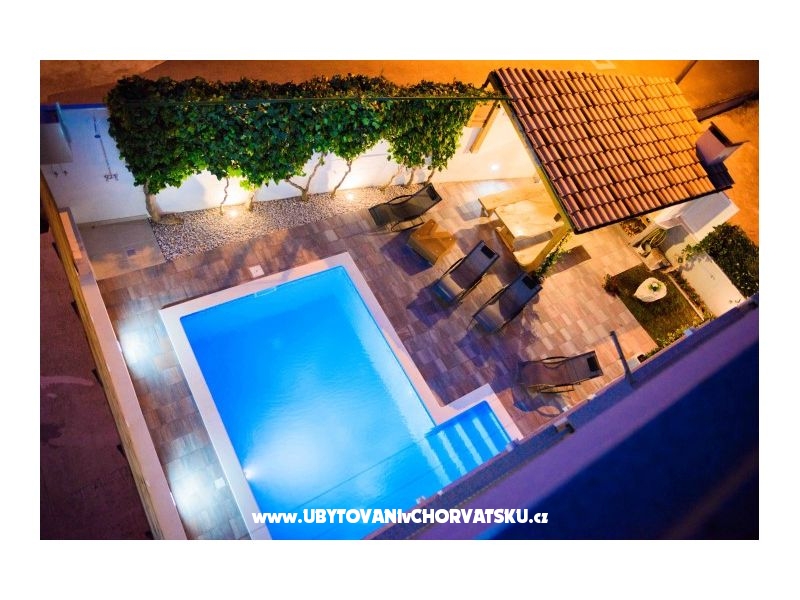 HolidayHomeSpalato-pool apartments  – Ferienwohnung Split, Kroatien – Foto 1