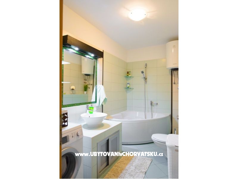 HolidayHomeSpalato-pool apartments  – Ferienwohnung Split, Kroatien – Foto 10