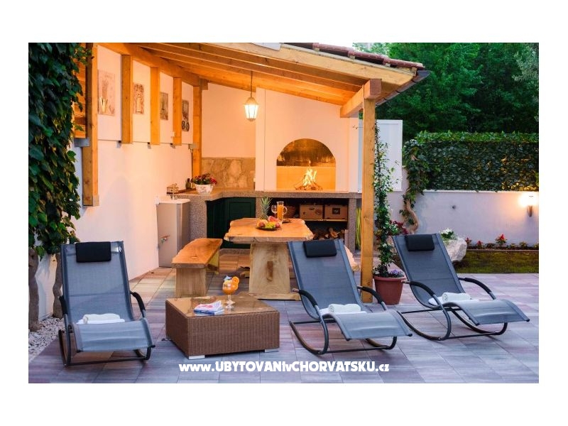 HolidayHomeSpalato-pool apartments  – Ferienwohnung Split, Kroatien – Foto 2