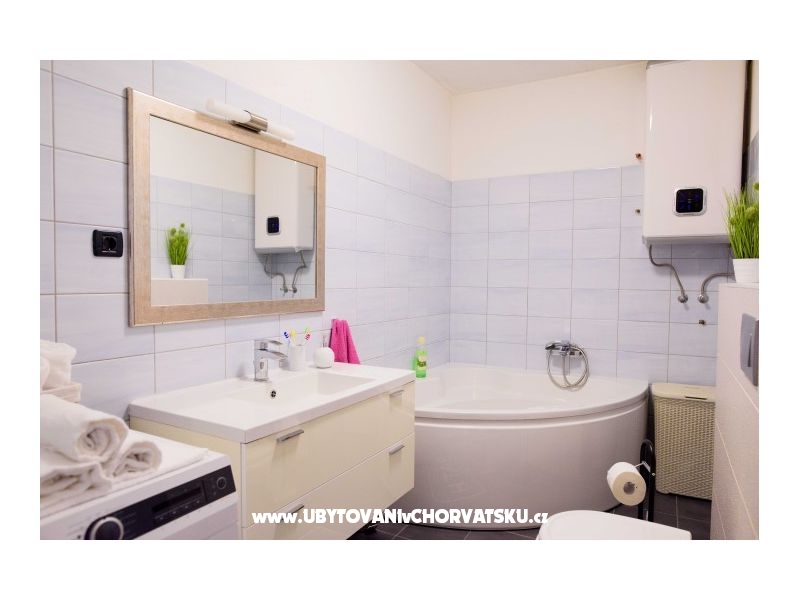 HolidayHomeSpalato-pool apartments  – Ferienwohnung Split, Kroatien – Foto 6