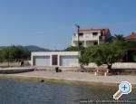 Villa Elza