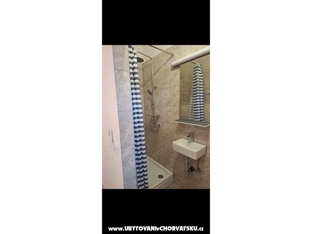 Appartamenti Kamelia - Sreser Croazia