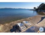 Appartements Becky - Sukoan Croatie
