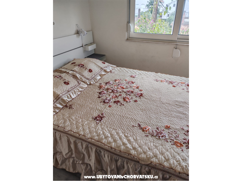 Apartments Peri�i� - Suko�an Croatia