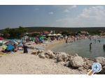 Apartmaji NIKA - Sukoan Hrvaka