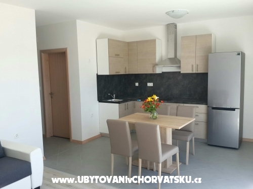 Solmaris Apartmanok - Sukoan Horvtorszg