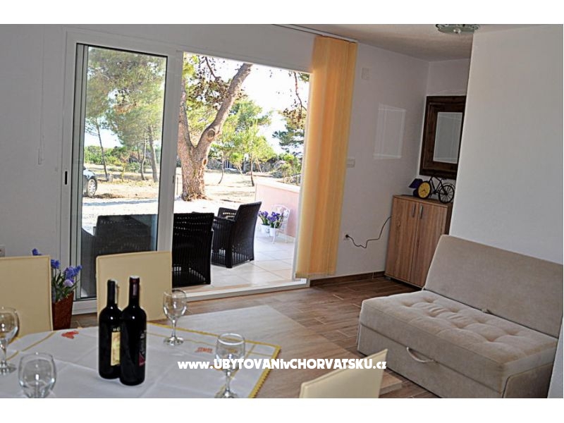 Apartmány i kuće Dolac – ubytování Supetar – Brač, Chorvatsko – foto 12