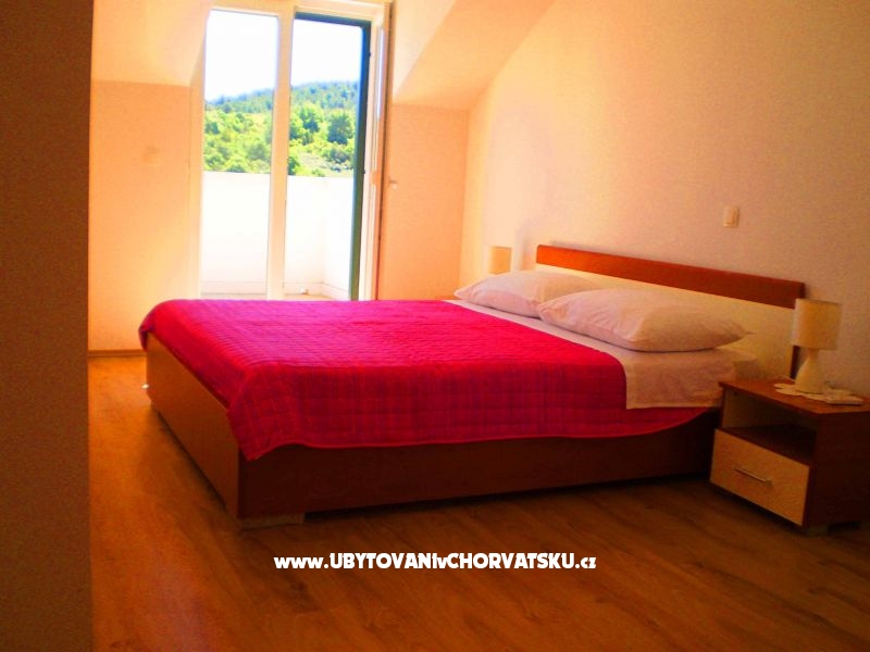 Apartmány i kuće Dolac – ubytování Supetar – Brač, Chorvatsko – foto 3