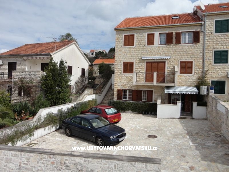 Apartment Boris – Ferienwohnung Supetar – Brac, Kroatien – Foto 2