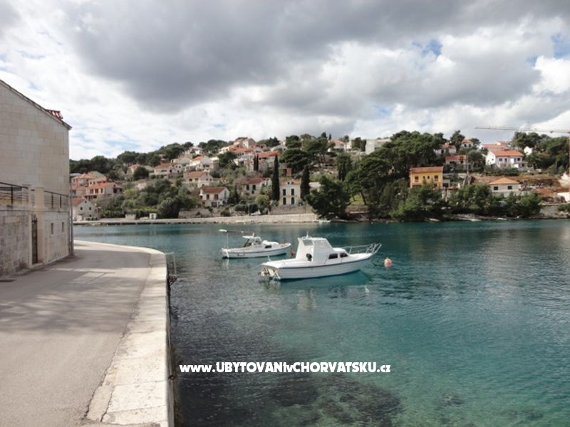 Apartment Boris – Ferienwohnung Supetar – Brac, Kroatien – Foto 3