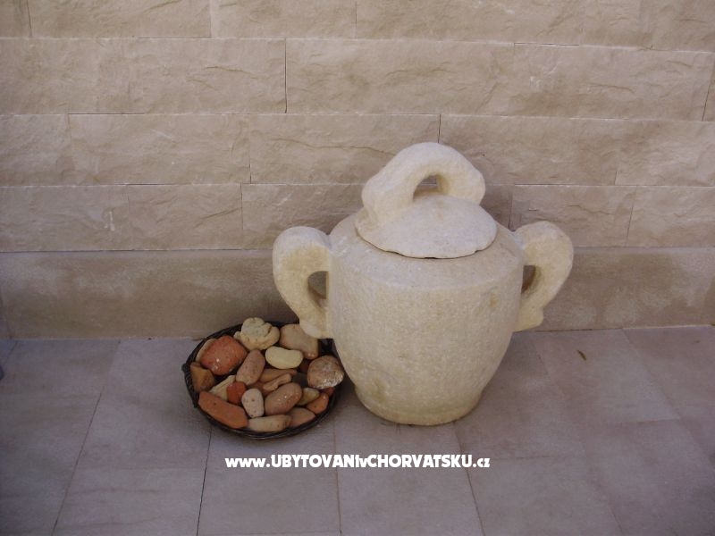 Apartmány Petranic – ubytování Supetar – Brač, Chorvatsko – foto 18