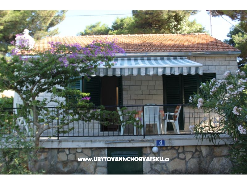 Villa Dragan – Ferienwohnung Supetar – Brac, Kroatien – Foto 1