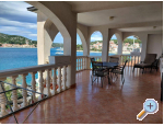 Appartements Ive - Tisno Kroatien