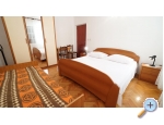 Appartements Ive - Tisno Kroatien