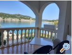 Appartements Ive - Tisno Kroatien