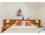 Hotel Plava Laguna - Tisno Kroatien