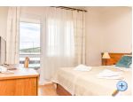 Hotel Plava Laguna - Tisno Kroatien