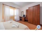 Hotel Plava Laguna - Tisno Kroatien