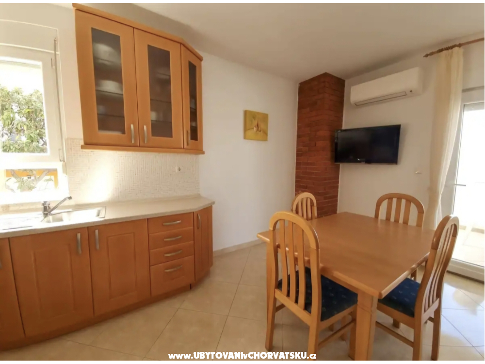 Appartements more - Trogir Kroatien