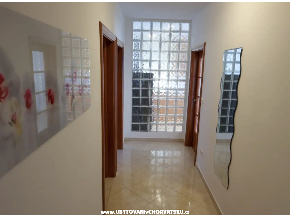 Appartements more - Trogir Kroatien