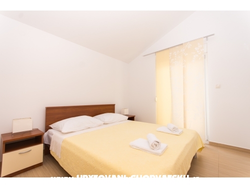 Appartements more - Trogir Kroatien