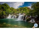 LAURA, 110 m2 pool, 100 m to beach - Trogir Chorvatsko