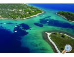 LAURA, 110 m2 pool, 100 m to beach - Trogir Chorvatsko