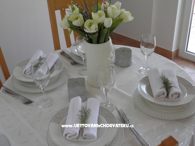 Apartment Adria – Ferienwohnung Trogir, Kroatien – Foto 2