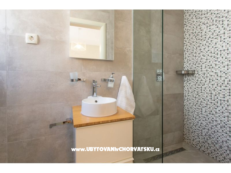 Apartment Aqua2 – Ferienwohnung Trogir, Kroatien – Foto 16